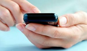 Rostelecom 휴대 전화를 사용하여 계정의 상태를 확인하려면 * 102 # 요청을 보내십시오